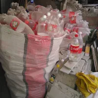 پلاستیک نوشابه خالی یا بتری تمیز 5000
