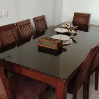 میز ناهارخوری هشت نفره