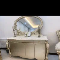 اینه کنسول در حد نو مناسب جهیزیه