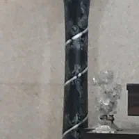 گلدون مشکی