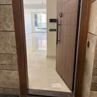 ۱۵۰ متری کلیدنخورده
