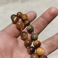 تسبیح عقیق چشم ببر ۳۳ دانه ۸ میل
