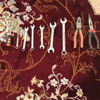 آچار و انبردست و سیم چین