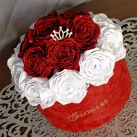 سفارش عنوان گل رز جاودان