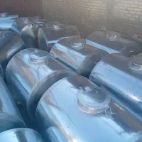 تانکر / مخزن فلزی و پلاستیکی