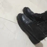 بوت نو|کیف، کفش، کمربند|گلبهار, شهر جدید گلبهار|دیوار