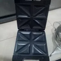 ساندویچ ساز و کتری قوری