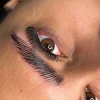 اکستیشن مژه و لیفت ابرو تخصصی