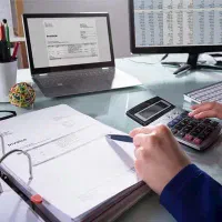 استخدام نیروی حسابدار