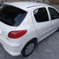 پژو ۲۰۶