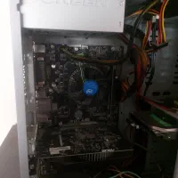 کیس کامپیوتر