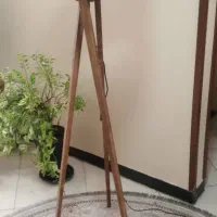 آبازور ایستاده