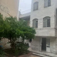 ۷۵متر حصارک بالا طبقه اول ویلایی