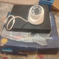 دوربین مداربسته ودستگاه