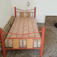تخت وخواب فلزی و راور