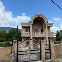 فروش-کاخ-ویلا-280-متر-بنا-580-متر-زمین-سه-خواب