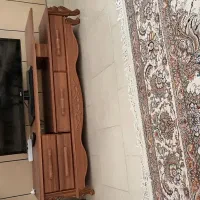 میز تلویزیون نو..یک و نیم متر