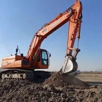 اجاره بیل مکانیکی زنجیری