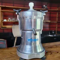 آبمیوه گیری