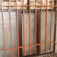 پنجره آهنی 1ونیم متری