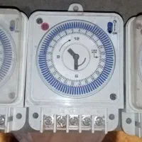 سه عدد تایمر ساعت دار تابلوبرق