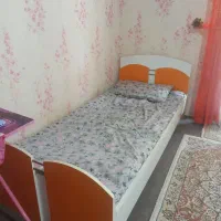 تخت در حد نو  بدون تشک