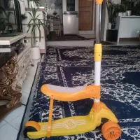 اسکوتر موزیکال .چراغدار ،صندلی دار،کاملا نو