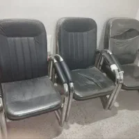 فروش سه عدد صندلی مبلی اداری
