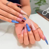 تخفیف ترمیم و کاشت ناخن دست