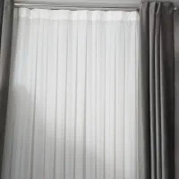 پرده حریر با کناره مخمل