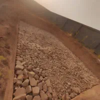 سرایدار و نگهبان باغ