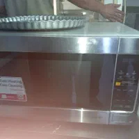 ماکروویو نو LG و یخچال