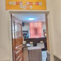 خدمات پست و ارسال بسته