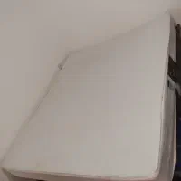 تخت و تشک