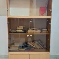 کتابخانه چهارطبقه - ام دی اف