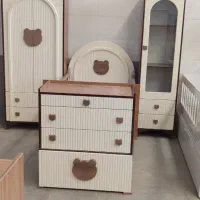 سیسمونی کودک کمد دو درب و سه درب