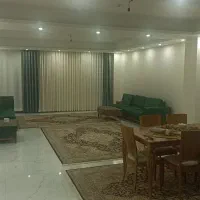 آپارتمان-130-متری-غرق-در-نور-شهرک-جهاریها