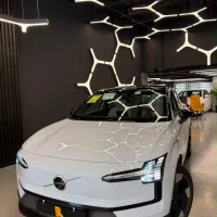ولوو EX30 مدل ۲۰۲۵ VOLVO شتاب ۵ثانیه