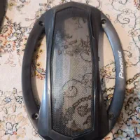 یک جفت در قاب باند پایونیر ۶۹۷۵ در حد اکبند