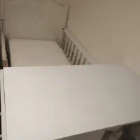 تخت کودک همراه با تشک نو