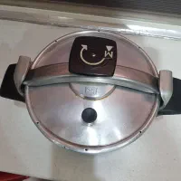 زود پز سب