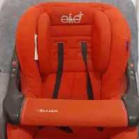 صندلی ماشین رنگ قرمز