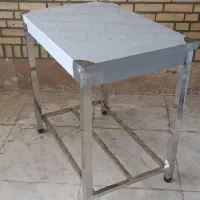 پنج عدد میز کار استیل صدو بیست سانتی (قیمت واقعی)