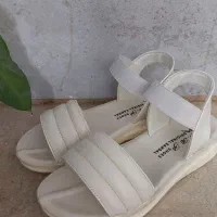 صندل دخترانه