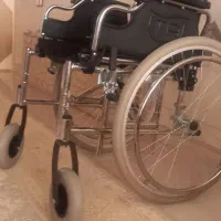 با سلام یک عدد ویلچر نونو