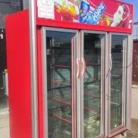 خرید و فروش یخچال های صنعتی ویترینی فروشگاهی