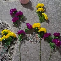 ۱۶عدد گل مصنوعی خارجی شاخه یک متری  نو و سالم