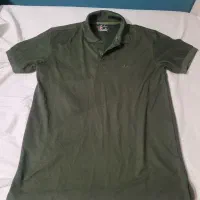 تی شرت و شلوار جین در حد نو