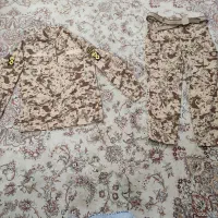 یک دست لباس سربازی جدید استفاده نشده