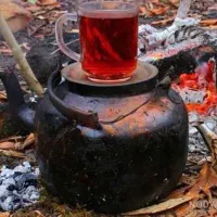 شدشدنشدبشین برات چای بریزم